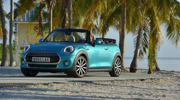 MINI auf der Los Angeles Autoshow 2015