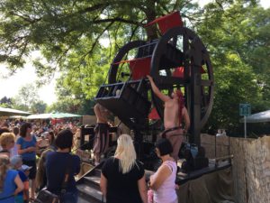 Das Kinderkarussell der besonderen Art